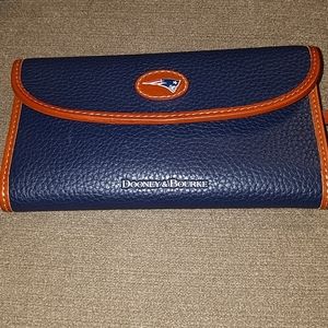 Dooney & Bourke New England Patriots wallet